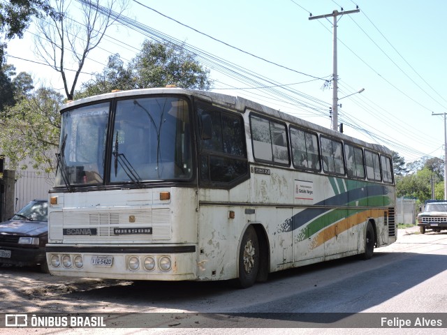 Prefeitura Municipal de Getúlio Vargas 5420 na cidade de Pelotas, Rio Grande do Sul, Brasil, por Felipe Alves. Número da foto: #9436648.