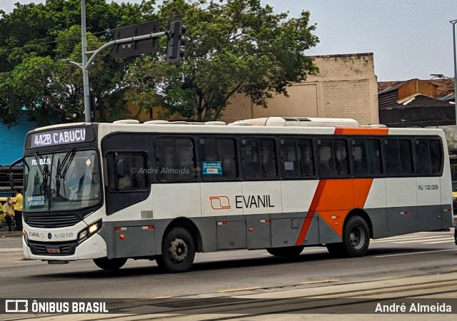 Evanil Transportes e Turismo RJ 132.029 na cidade de Rio de Janeiro, Rio de Janeiro, Brasil, por André Almeida. Número da foto: #9434383.