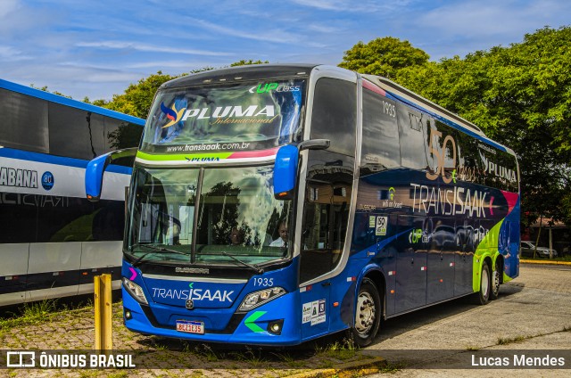 Trans Isaak Turismo 1935 na cidade de São Paulo, São Paulo, Brasil, por Lucas Mendes. Número da foto: #9435210.