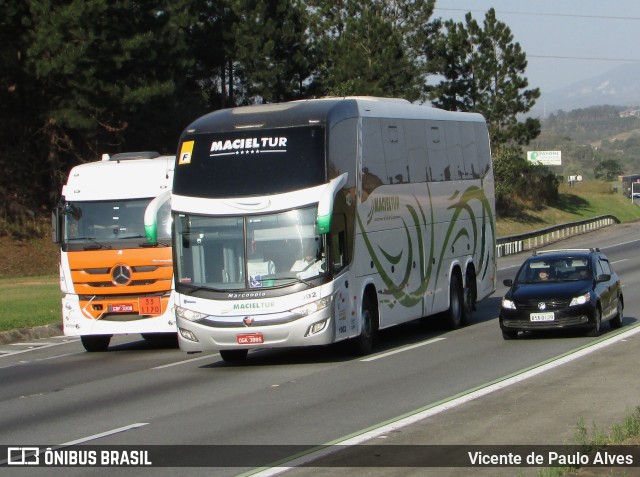 Maciel Tur 1002 na cidade de Mairinque, São Paulo, Brasil, por Vicente de Paulo Alves. Número da foto: #9438759.