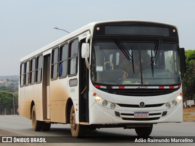 Ônibus Particulares 8415 na cidade de Paracatu, Minas Gerais, Brasil, por Adão Raimundo Marcelino. ID da foto: 9439691.