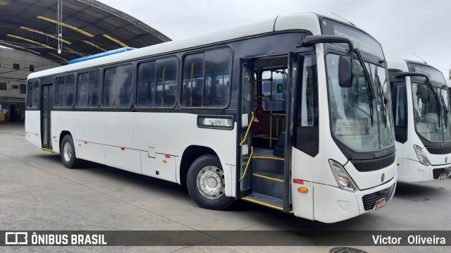 Ônibus Particulares  na cidade de Rio de Janeiro, Rio de Janeiro, Brasil, por Victor  Oliveira. Número da foto: #9439629.