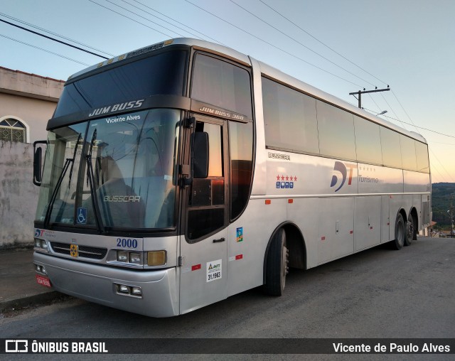 DT Turismo 2000 na cidade de Santo Antônio do Monte, Minas Gerais, Brasil, por Vicente de Paulo Alves. Número da foto: #9440954.