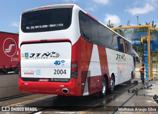 JTN Tur Turismo 2004 na cidade de Aparecida, São Paulo, Brasil, por Matheus Araujo Silva. Número da foto: #9443134.