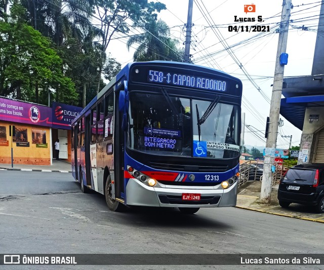 Auto Viação Bragança Metropolitana > Viação Raposo Tavares 12.313 na cidade de Embu-Guaçu, São Paulo, Brasil, por Lucas Santos da Silva. Número da foto: #9440555.