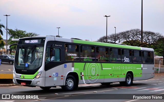 Viação Garcia 8955 na cidade de Londrina, Paraná, Brasil, por Francisco Ivano. Número da foto: #9446541.
