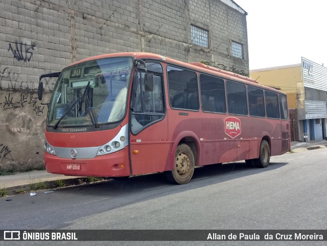 Ônibus Particulares 7606 na cidade de Belo Horizonte, Minas Gerais, Brasil, por Allan de Paula  da Cruz Moreira. Número da foto: #9446442.