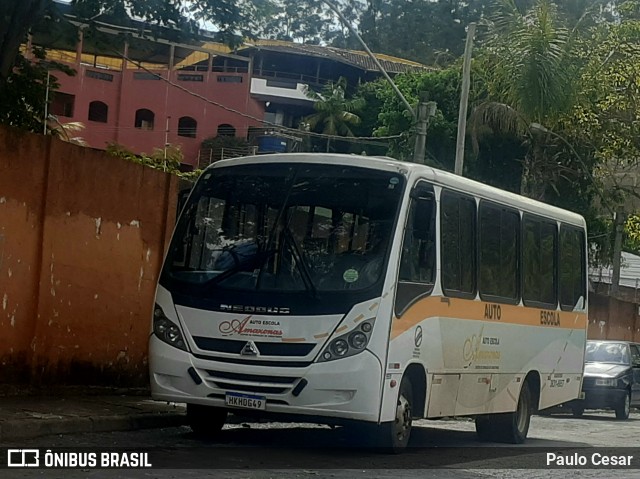 Auto Escola Amazonas S/N na cidade de Itabira, Minas Gerais, Brasil, por Paulo Cesar. Número da foto: #9444683.