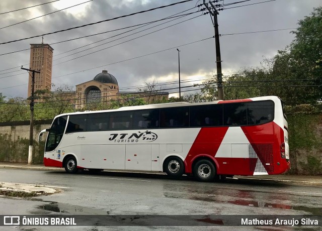 JTN Tur Turismo 2004 na cidade de Aparecida, São Paulo, Brasil, por Matheus Araujo Silva. Número da foto: #9445912.
