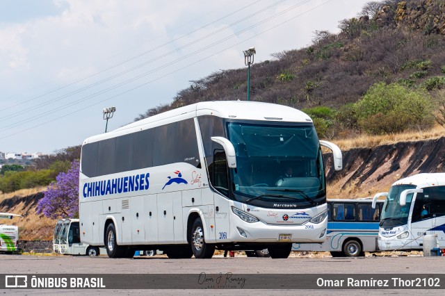 Transportes Chihuahuenses 2061 na cidade de Querétaro, Querétaro, México, por Omar Ramírez Thor2102. ID da foto: 9445146.