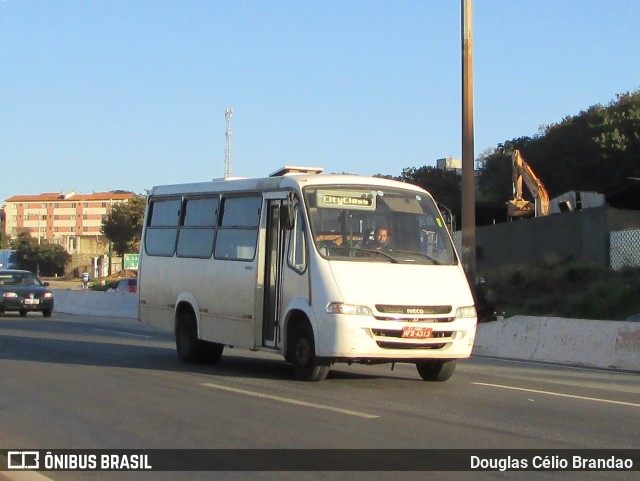 Ônibus Particulares 4313 na cidade de Belo Horizonte, Minas Gerais, Brasil, por Douglas Célio Brandao. ID da foto: 9446138.