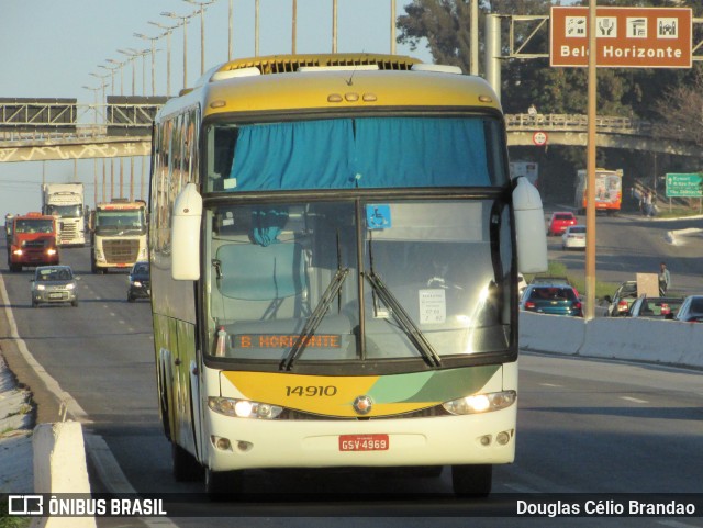 Empresa Gontijo de Transportes 14910 na cidade de Belo Horizonte, Minas Gerais, Brasil, por Douglas Célio Brandao. ID da foto: 9446009.