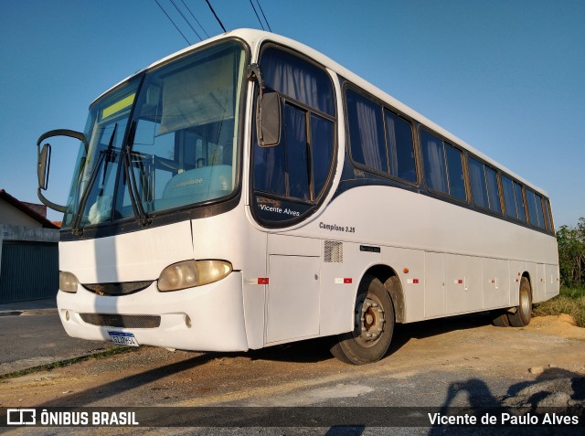 Ônibus Particulares 54 na cidade de Santo Antônio do Monte, Minas Gerais, Brasil, por Vicente de Paulo Alves. Número da foto: #9447114.
