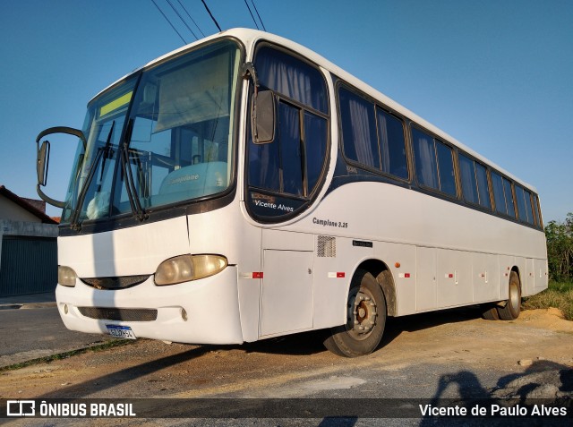 Ônibus Particulares 54 na cidade de Santo Antônio do Monte, Minas Gerais, Brasil, por Vicente de Paulo Alves. ID da foto: 9447114.