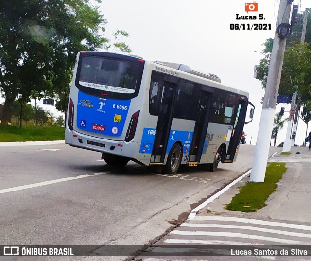Transwolff Transportes e Turismo 6 6066 na cidade de São Paulo, São Paulo, Brasil, por Lucas Santos da Silva. Número da foto: #9447056.