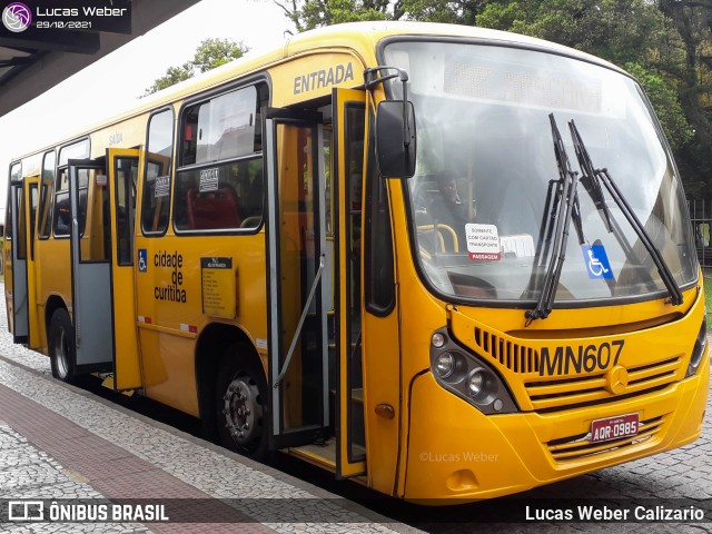 Auto Viação Mercês MN607 na cidade de Curitiba, Paraná, Brasil, por Lucas Weber Calizario. Número da foto: #9450730.