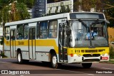 Escolares 919 na cidade de Curitiba, Paraná, Brasil, por Franz Hecher. Número da foto: #:id.