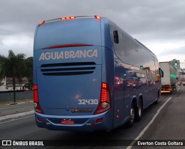 Viação Águia Branca 32430 na cidade de Cariacica, Espírito Santo, Brasil, por Everton Costa Goltara. Número da foto: #9515979.