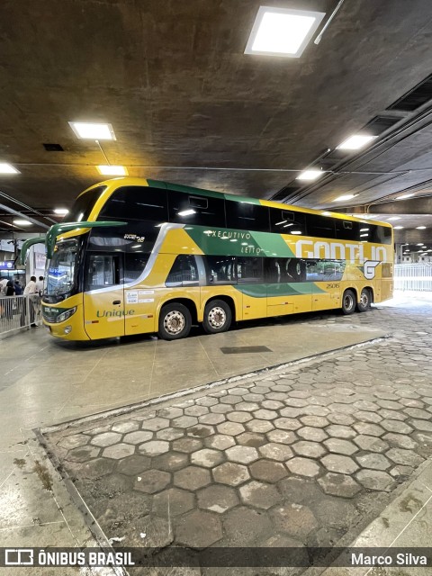 Empresa Gontijo de Transportes 25015 na cidade de Belo Horizonte, Minas Gerais, Brasil, por Marco Silva. Número da foto: #9515718.