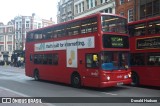 Abellio London Bus Company 9822 na cidade de London, Greater London, Inglaterra, por Donald Hudson. Número da foto: #9515796.