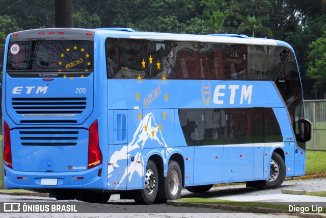 ETM - Empresa de Transporte Maullín 205 na cidade de Joinville, Santa Catarina, Brasil, por Diego Lip. ID da foto: 9538249.