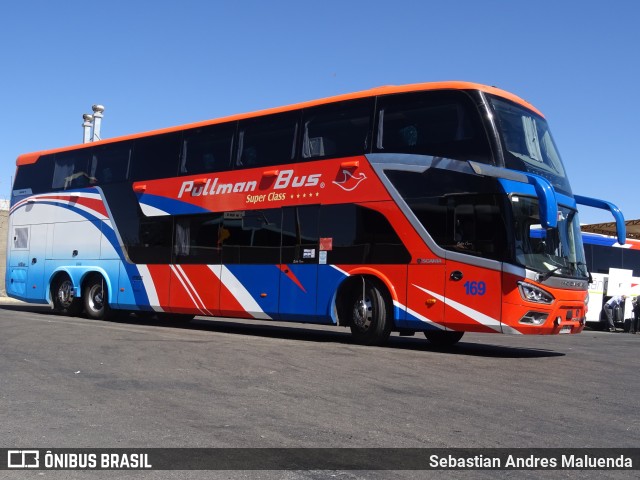 Pullman Bus 169 na cidade de Calama, El Loa, Antofagasta, Chile, por Sebastian Andres Maluenda. Número da foto: #9539045.