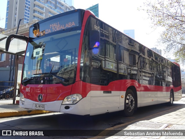 STP Santiago 6633 na cidade de Providencia, Santiago, Metropolitana de Santiago, Chile, por Sebastian Andres Maluenda. Número da foto: #9539721.