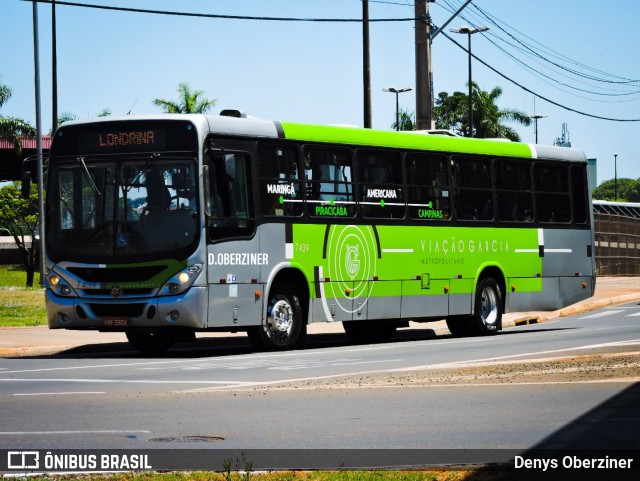 Viação Garcia 7439 na cidade de Londrina, Paraná, Brasil, por Denys Oberziner. ID da foto: 9542124.