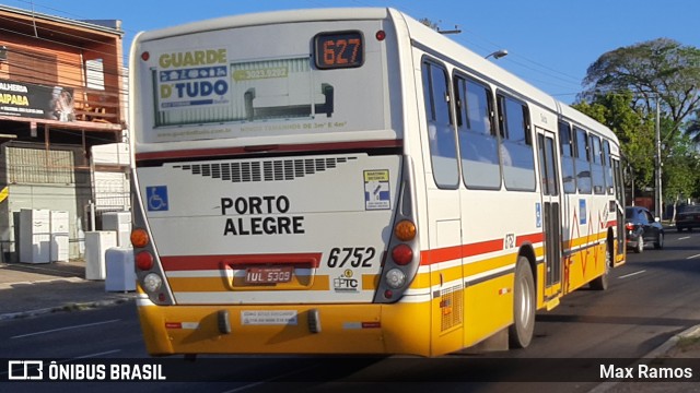 SOPAL - Sociedade de Ônibus Porto-Alegrense Ltda. 6752 na cidade de Porto Alegre, Rio Grande do Sul, Brasil, por Max Ramos. Número da foto: #9540948.