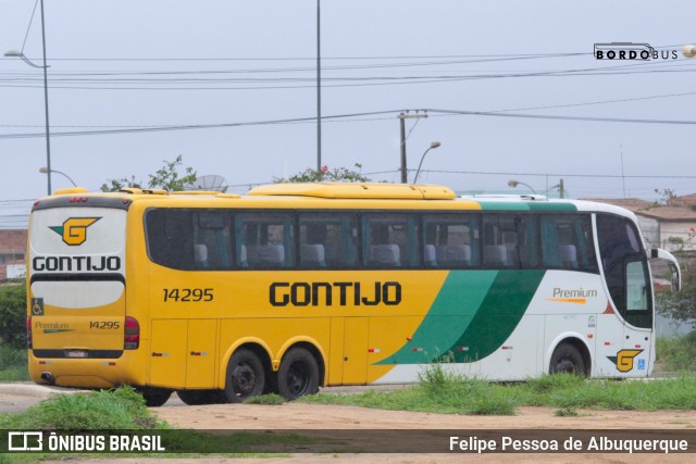 Empresa Gontijo de Transportes 14295 na cidade de Vitória da Conquista, Bahia, Brasil, por Felipe Pessoa de Albuquerque. ID da foto: 9543234.