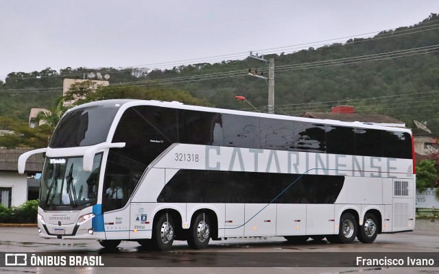 Auto Viação Catarinense 321318 na cidade de Itapema, Santa Catarina, Brasil, por Francisco Ivano. ID da foto: 9549714.