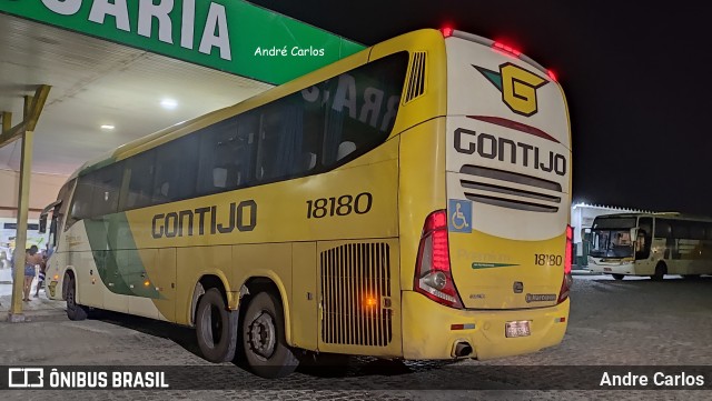 Empresa Gontijo de Transportes 18180 na cidade de Messias, Alagoas, Brasil, por Andre Carlos. ID da foto: 9548561.