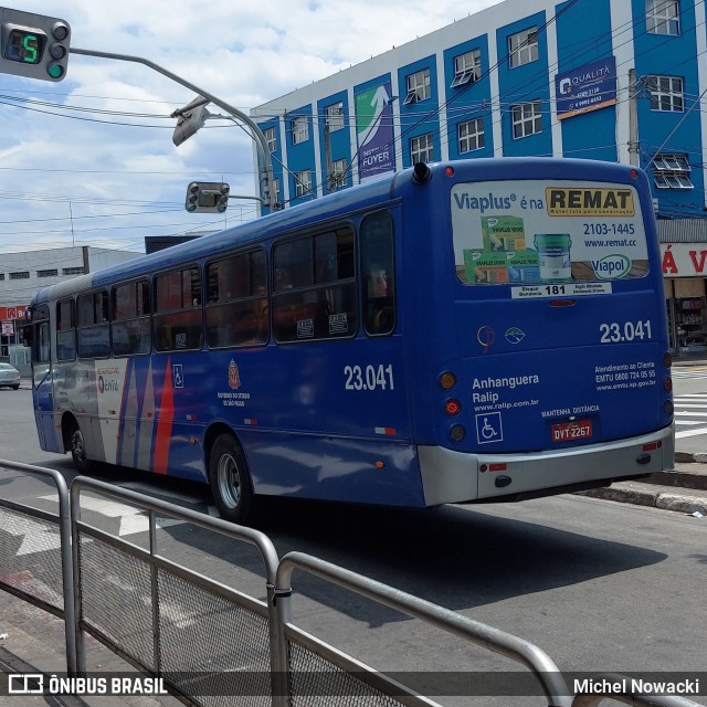 Ralip Transportes Rodoviários 23.041 na cidade de Jandira, São Paulo, Brasil, por Michel Nowacki. Número da foto: #9548978.