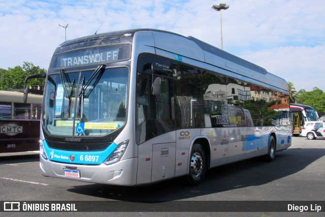 Transwolff Transportes e Turismo 6 6897 na cidade de São Paulo, São Paulo, Brasil, por Diego Lip. Número da foto: #9550854.