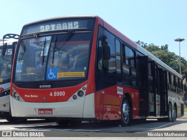 Express Transportes Urbanos Ltda 4 8980 na cidade de São Paulo, São Paulo, Brasil, por Nicolas Matheusz. Número da foto: #9555577.