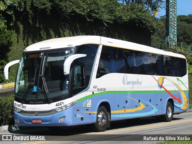 Omegatur 4021 na cidade de Petrópolis, Rio de Janeiro, Brasil, por Rafael da Silva Xarão. Número da foto: #9557007.