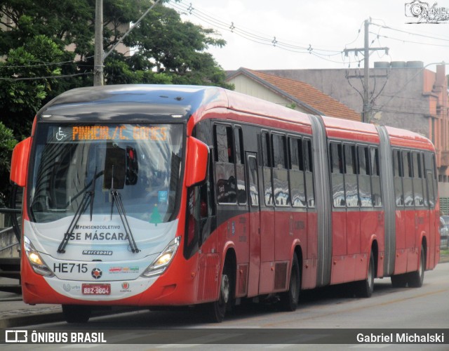 Auto Viação Redentor HE715 na cidade de Curitiba, Paraná, Brasil, por Gabriel Michalski. ID da foto: 9554859.