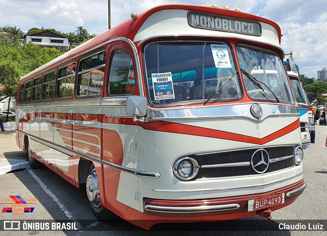 Mercedes-Benz MONOBLOCO O-321 na cidade de São Paulo, São Paulo, Brasil, por Claudio Luiz. Número da foto: #9556343.