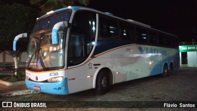 Emtram 4750 na cidade de Tanhaçu, Bahia, Brasil, por Flávio Santos. Número da foto: #9556043.