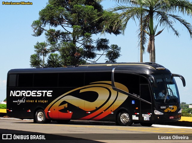 Expresso Nordeste 5280 na cidade de Londrina, Paraná, Brasil, por Lucas Oliveira . Número da foto: #9558137.