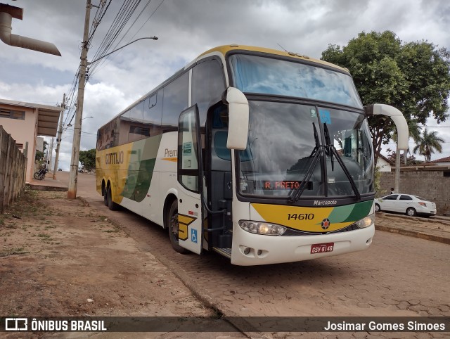 Empresa Gontijo de Transportes 14610 na cidade de Minas Novas, Minas Gerais, Brasil, por Josimar Gomes Simoes. ID da foto: 9560392.