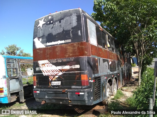 Ônibus Particulares 8697 na cidade de Ibirité, Minas Gerais, Brasil, por Paulo Alexandre da Silva. Número da foto: #9562376.