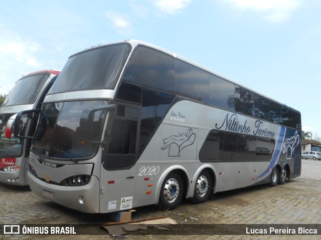 Niltinho Turismo 2020 na cidade de Balneário Camboriú, Santa Catarina, Brasil, por Lucas Pereira Bicca. Número da foto: #9561940.