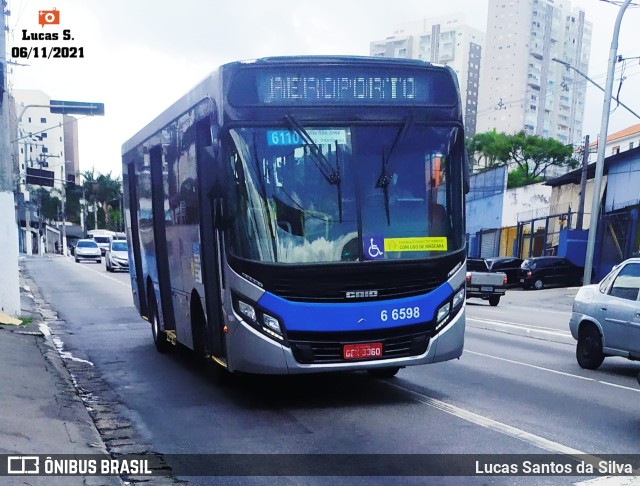 Transwolff Transportes e Turismo 6 6598 na cidade de São Paulo, São Paulo, Brasil, por Lucas Santos da Silva. Número da foto: #9560492.