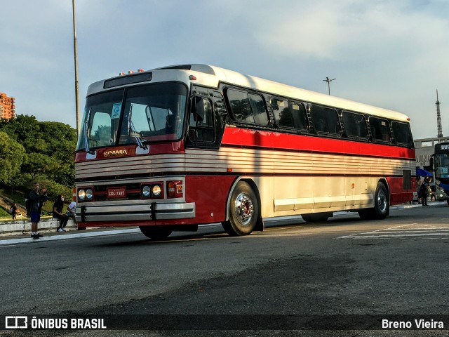Ônibus Particulares 7387 na cidade de São Paulo, São Paulo, Brasil, por Breno Vieira. Número da foto: #9561514.
