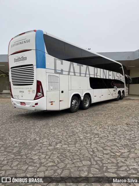 Auto Viação Catarinense 3710 na cidade de Guarapuava, Paraná, Brasil, por Marco Silva. ID da foto: 9560729.