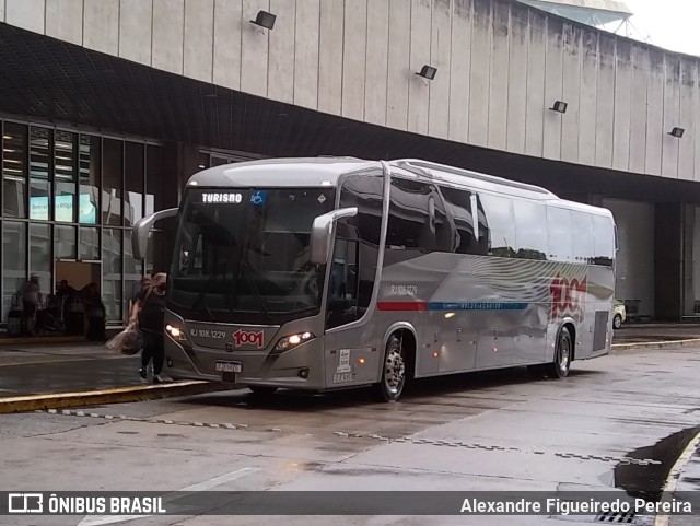 Auto Viação 1001 RJ 108.1229 na cidade de Rio de Janeiro, Rio de Janeiro, Brasil, por Alexandre Figueiredo Pereira. Número da foto: #9563229.