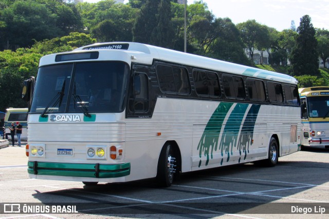 Ônibus Particulares 7140 na cidade de São Paulo, São Paulo, Brasil, por Diego Lip. Número da foto: #9562813.