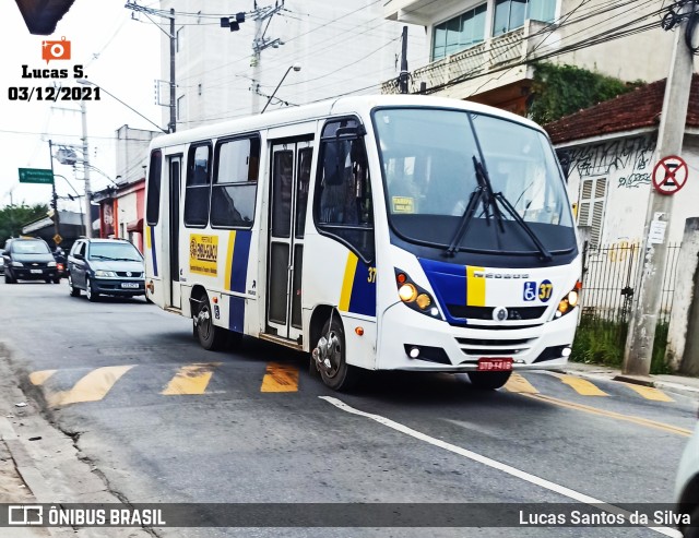 Transporte Alternativo de Embu-Guaçu 37 na cidade de Embu-Guaçu, São Paulo, Brasil, por Lucas Santos da Silva. Número da foto: #9561543.