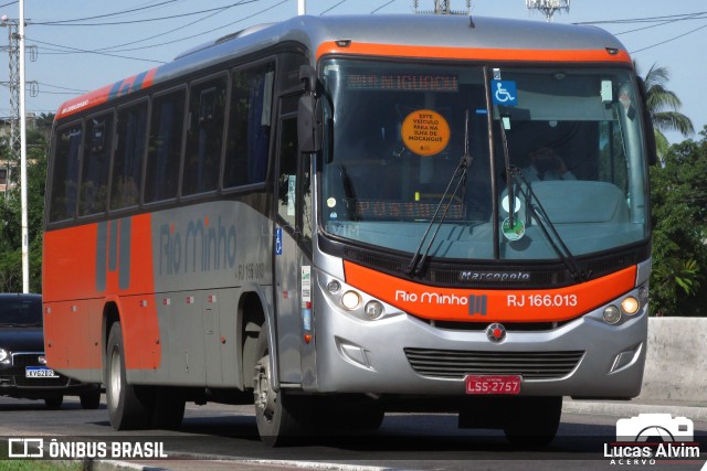 Transturismo Rio Minho RJ 166.013 na cidade de Nova Iguaçu, Rio de Janeiro, Brasil, por Lucas Alvim. ID da foto: 9564446.